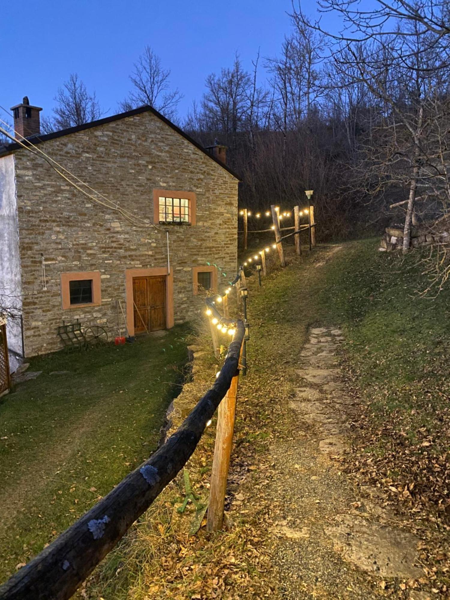 La Lupa E L'Orso Bed & Breakfast Berceto Ngoại thất bức ảnh