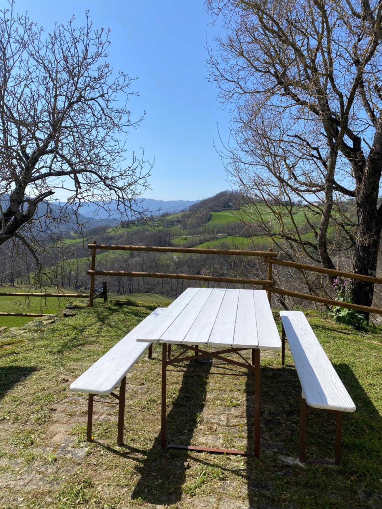 La Lupa E L'Orso Bed & Breakfast Berceto Ngoại thất bức ảnh